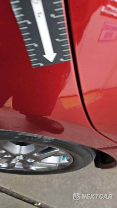 2020 Toyota Yaris LE Sedan - zdjęcie 53 z 54 - miniatura