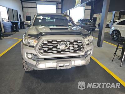 2020 Toyota Tacoma TRD Sport Crew Cab Medium Bed - zdjęcie 2 z 19 - miniatura