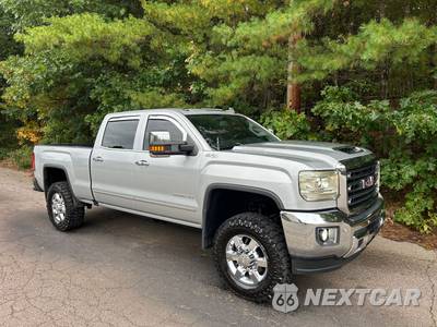 2017 GMC Sierra 2500HD SLT Crew Cab Medium Bed - zdjęcie 2 z 37 - miniatura