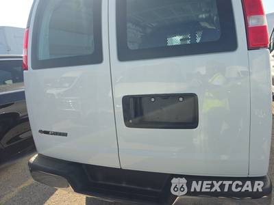 2025 Chevrolet Express 2500 Cargo Van 1WT 135.0" WB - zdjęcie 5 z 19 - miniatura