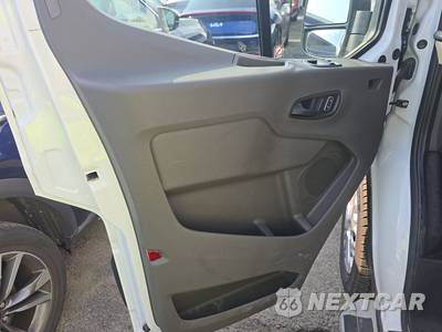 2025 Ford Transit 250 Cargo Van Low Roof 130.0" WB - zdjęcie 9 z 25 - miniatura