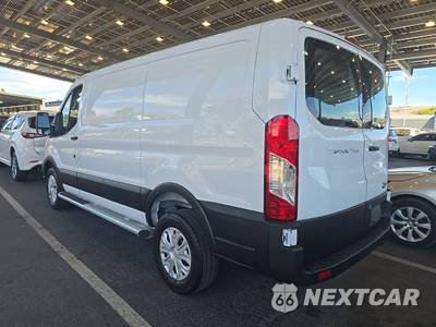 2025 Ford Transit 250 Cargo Van Low Roof 130.0" WB - zdjęcie 6 z 36 - miniatura