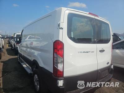 2025 Ford Transit 250 Cargo Van Low Roof 130.0" WB - zdjęcie 6 z 31 - miniatura