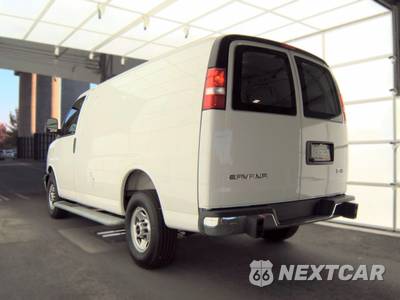 2025 GMC Savana 2500 Cargo Van 1WT 135.0" WB - zdjęcie 6 z 31 - miniatura