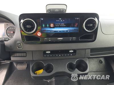 2025 Mercedes-Benz Sprinter 2500 Passenger Van High Roof 170.0" WB - zdjęcie 11 z 26 - miniatura