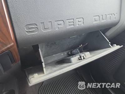 2016 Ford Super Duty F-250 Lariat Crew Cab Long Bed - zdjęcie 23 z 26 - miniatura