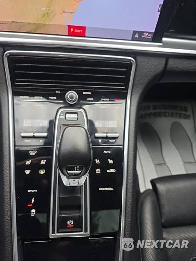 2021 Porsche Panamera - zdjęcie 24 z 26 - miniatura