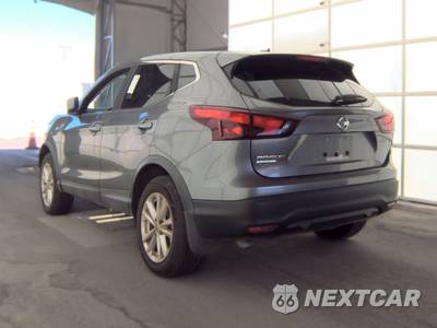 2017 Nissan Rogue Sport S - zdjęcie 6 z 34 - miniatura