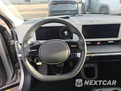 2023 Hyundai IONIQ 5 Limited - zdjęcie 10 z 28 - miniatura