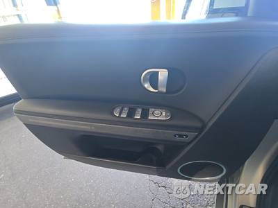 2023 Hyundai IONIQ 5 Limited - zdjęcie 9 z 34 - miniatura