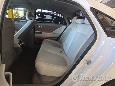 2023 Hyundai IONIQ 6 Limited - zdjęcie 13 z 29 - miniatura