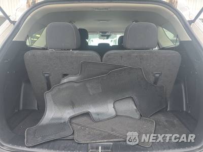 2022 Kia Sorento LX - zdjęcie 17 z 38 - miniatura