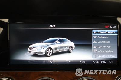 2017 Mercedes-Benz E 300 Luxury 4MATIC Sedan - zdjęcie 20 z 35 - miniatura