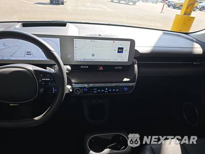 2024 Hyundai IONIQ 5 Limited - zdjęcie 11 z 32 - miniatura