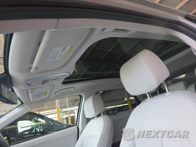 2024 Hyundai IONIQ 5 Limited - zdjęcie 18 z 29 - miniatura