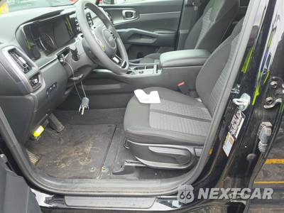 2023 Kia Sorento LX - zdjęcie 7 z 33 - miniatura