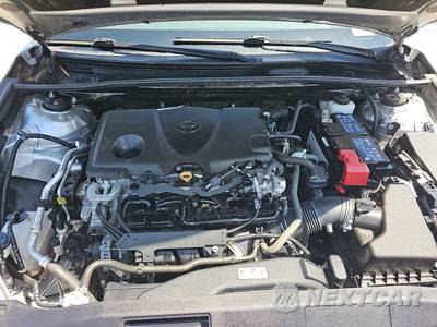 2021 Toyota Camry SE - zdjęcie 15 z 31 - miniatura