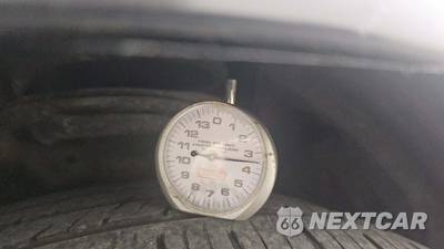 2011 Toyota Camry XLE - zdjęcie 38 z 52 - miniatura