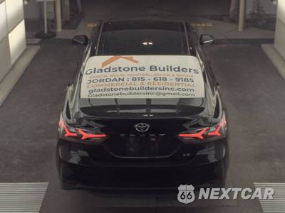 2018 Toyota Camry LE - zdjęcie 6 z 35 - miniatura