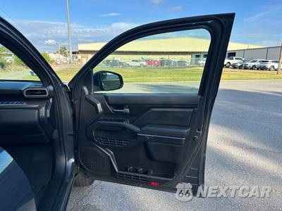 2025 Toyota Tacoma TRD Off-Road Crew Cab Medium Bed - zdjęcie 18 z 51 - miniatura