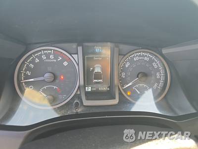 2021 Toyota Tacoma TRD Off-Road Crew Cab Medium Bed - zdjęcie 12 z 26 - miniatura