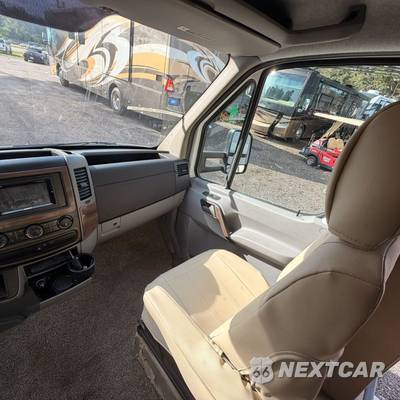 2017 Mercedes-Benz Sprinter 3500XD Cab Chassis DRW - zdjęcie 15 z 49 - miniatura