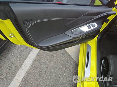 2022 Chevrolet Corvette Stingray Coupe 1LT - zdjęcie 9 z 26 - miniatura
