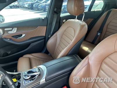 2020 Mercedes-Benz AMG C 43 4MATIC Sedan - zdjęcie 25 z 49 - miniatura
