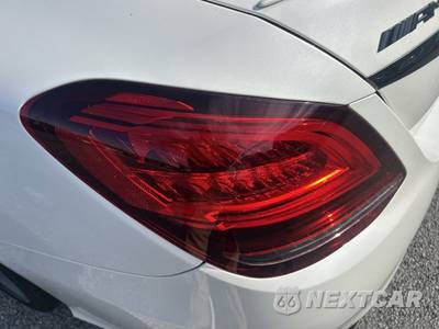 2020 Mercedes-Benz AMG C 43 4MATIC Sedan - zdjęcie 38 z 49 - miniatura