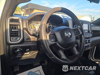 2021 Ram 2500 Tradesman Crew Cab Medium Bed - zdjęcie 17 z 24 - miniatura
