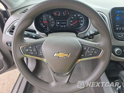 2025 Chevrolet Malibu LS 1LS - zdjęcie 10 z 29 - miniatura
