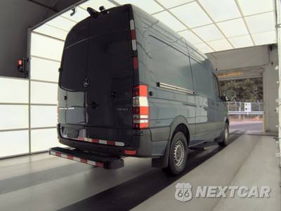 2018 Mercedes-Benz Sprinter 2500 Cargo Van Standard Roof 144.3" WB - zdjęcie 4 z 31 - miniatura
