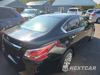 2013 Nissan Altima 2.5 S Sedan - zdjęcie 4 z 21 - miniatura