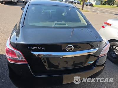 2013 Nissan Altima 2.5 S Sedan - zdjęcie 5 z 21 - miniatura