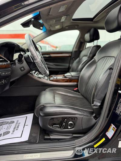 2017 Genesis G90 3.3T Premium - zdjęcie 8 z 20 - miniatura