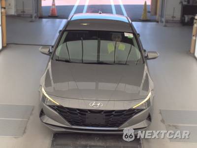 2021 Hyundai Elantra SE - zdjęcie 2 z 21 - miniatura