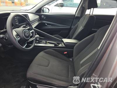 2021 Hyundai Elantra SE - zdjęcie 7 z 21 - miniatura