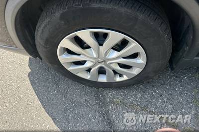 2017 Nissan Rogue S - zdjęcie 21 z 26 - miniatura