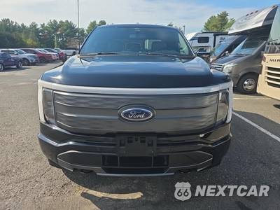 2022 Ford F-150 Lightning LARIAT Crew Cab Short Bed - zdjęcie 2 z 23 - miniatura