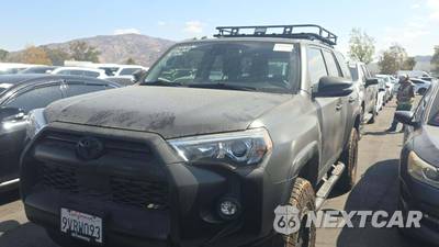 2021 Toyota 4Runner SR5 Premium - zdjęcie 26 z 36 - miniatura