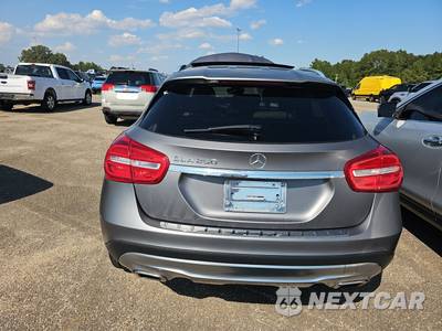 2015 Mercedes-Benz GLA 250 - zdjęcie 5 z 29 - miniatura