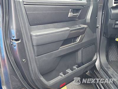 2023 Toyota Tundra SR5 Crew Cab Short Bed - zdjęcie 9 z 23 - miniatura