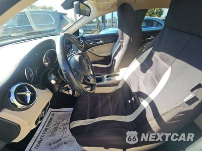 2018 Mercedes-Benz GLA 250 - zdjęcie 7 z 30 - miniatura