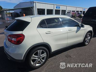 2018 Mercedes-Benz GLA 250 - zdjęcie 4 z 30 - miniatura