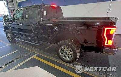 2019 Ford Super Duty F-250 Lariat Crew Cab Medium Bed - zdjęcie 6 z 36 - miniatura