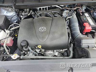 2021 Toyota Highlander XLE - zdjęcie 16 z 39 - miniatura