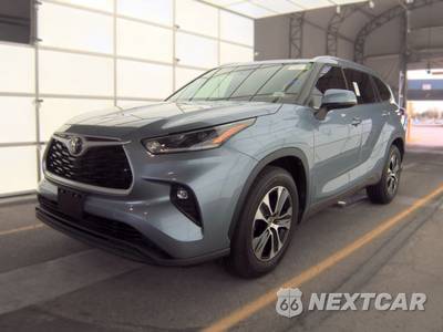 2021 Toyota Highlander XLE - zdjęcie 1 z 39 - miniatura
