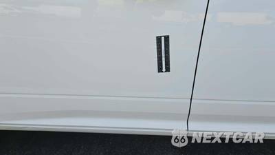 2023 Ram 1500 Classic SLT Crew Cab Short Bed - zdjęcie 41 z 56 - miniatura