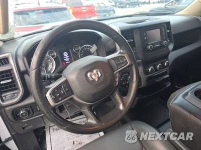 2020 Ram 1500 Tradesman Extended Cab Medium Bed - zdjęcie 10 z 27 - miniatura