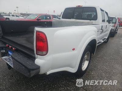 2004 Ford Super Duty F-550 Cab Chassis Lariat Crew Cab DRW - zdjęcie 4 z 17 - miniatura